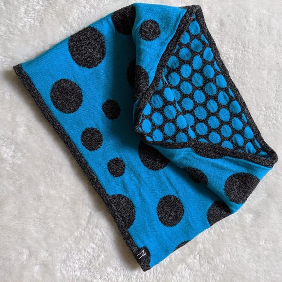 Woman's Infinity Scarf / Snood - Picture 2 of 7